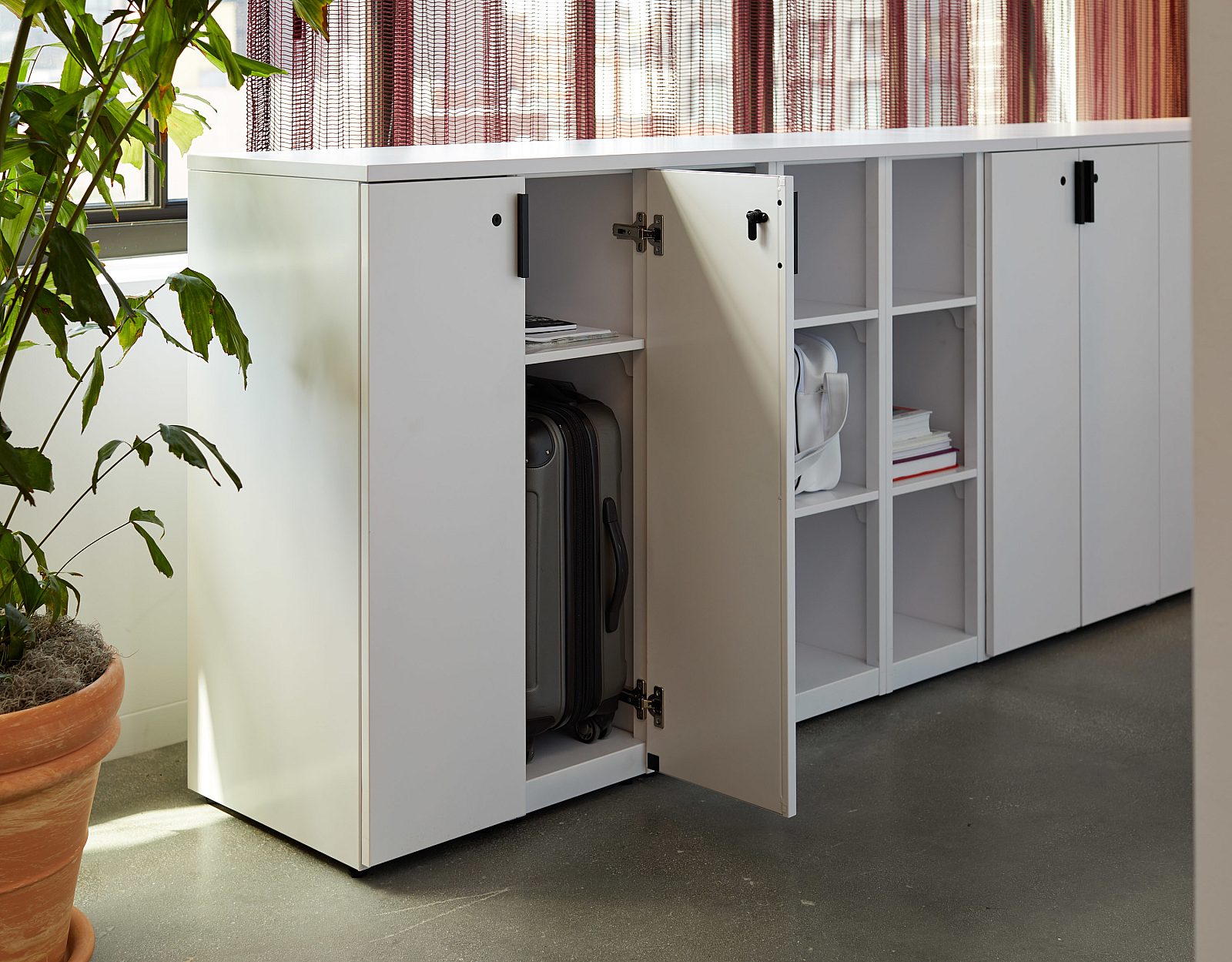 Knoll Quoin 04 environmental
