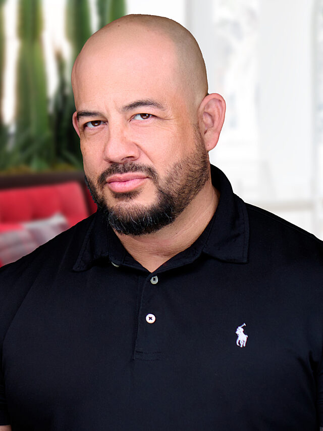 Chris Arrieta 2023 748x996
