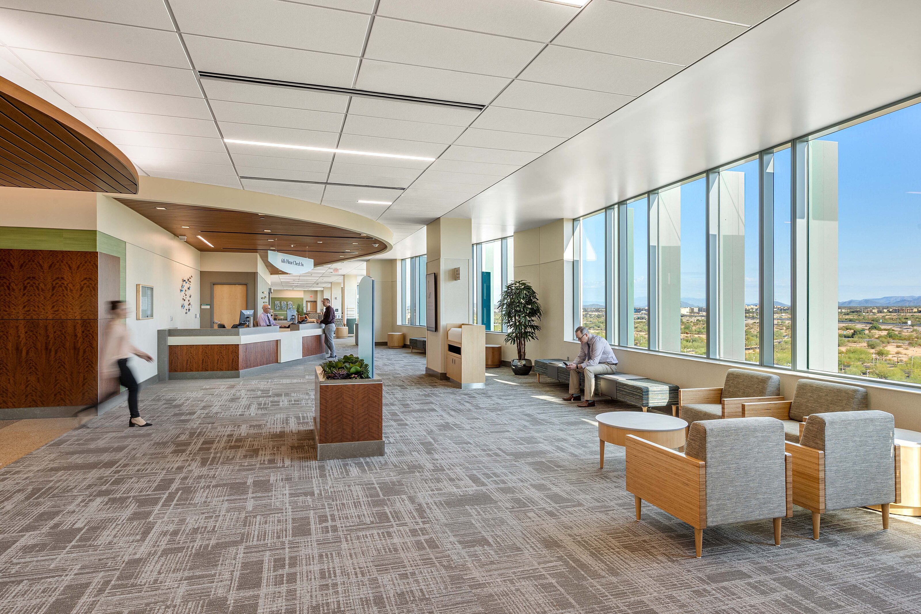 Mayo Clinic East Expansion | Healthcare | Waiting Area, Lobby, Reception, Seating Area | Phoenix, AZ