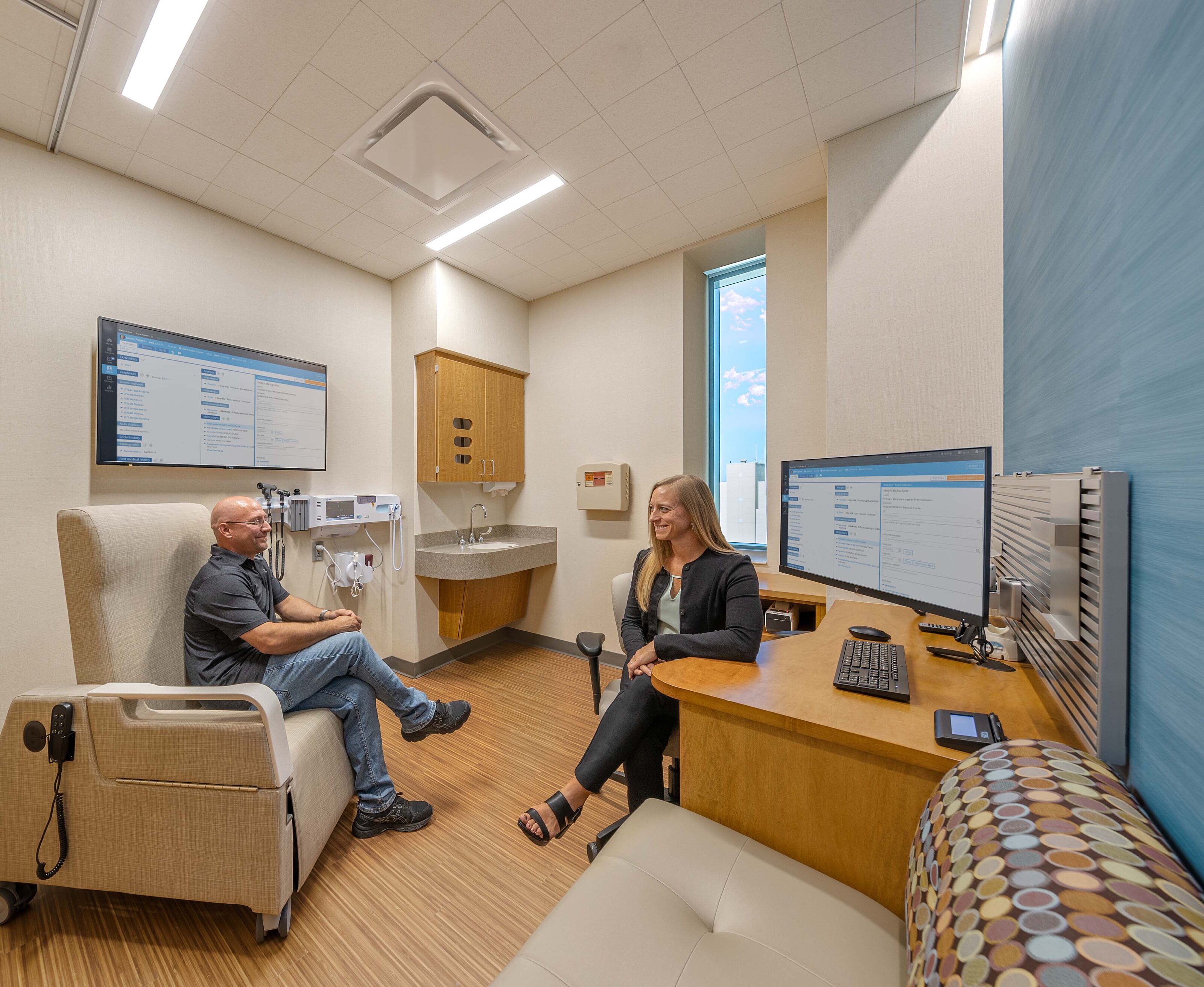 Mayo Clinic East Expansion | Healthcare | Patient Exam Room | Phoenix, AZ