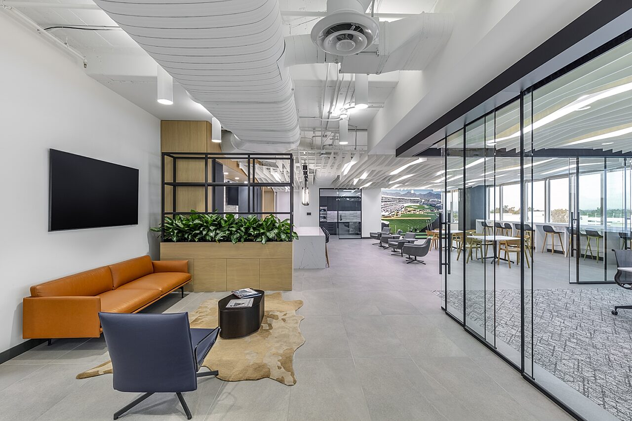 Newmark | Corporate Office | Lobby, Reception Seating Area | Phoenix, AZ