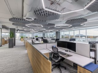 Newmark | Corporate Office | Collaborative Meeting Space | Phoenix, AZ