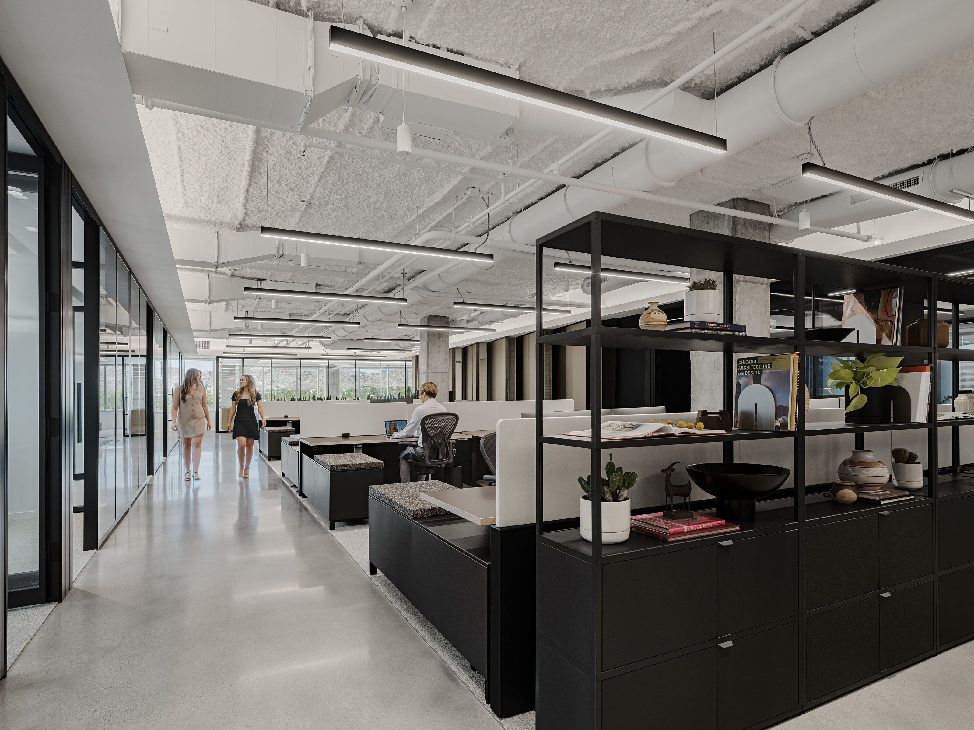 SIHI Sunbelt Investment Holdings | Corporate Office | Open Office Workspaces, Individual Workspaces | Phoenix, AZ