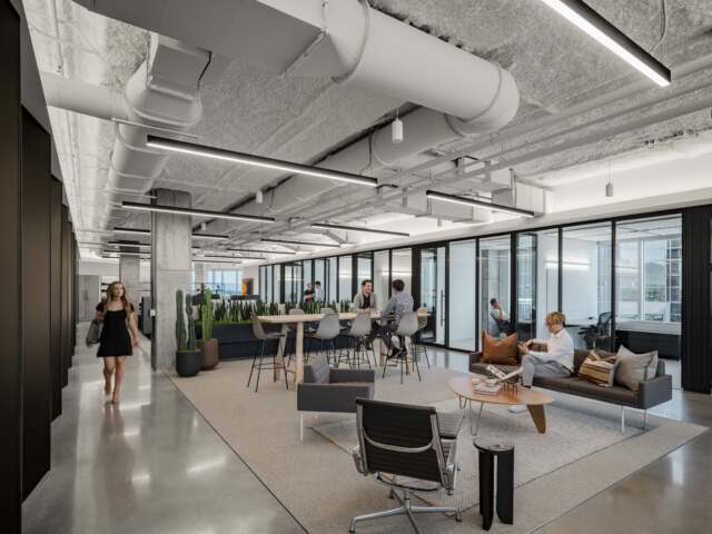 SIHI Sunbelt Investment Holdings | Corporate Office | Open Office Workspaces, Individual Workspaces | Phoenix, AZ