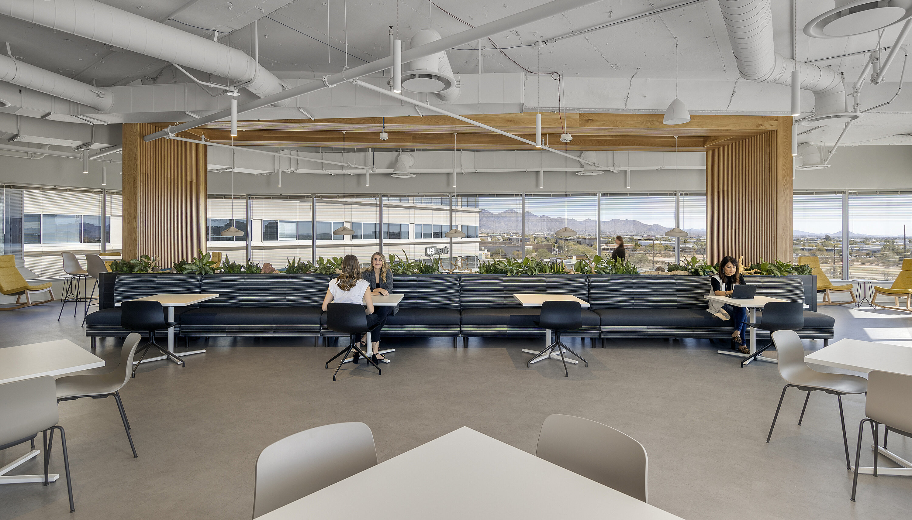 Goodmans | Commercial Furniture & Workspace Solutions | Corporate, Healthcare, Education, Government | Phoenix, Tucson, Arizona, Albuquerque, New Mexico